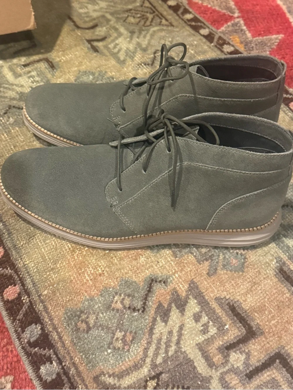 Cole Haan Men's Suede Chukka Boots in Olive